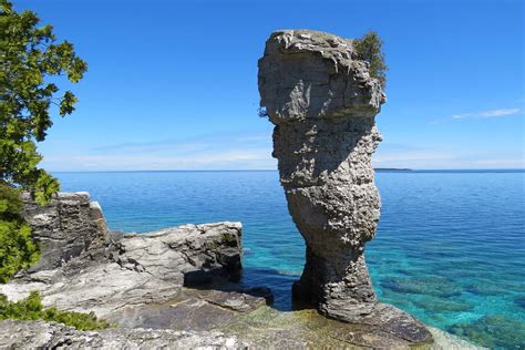 17 Best Things To Do In Tobermory Ontario The Planet D