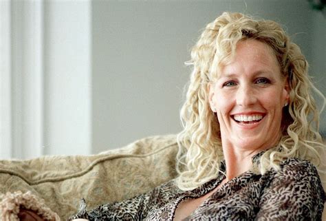 Erin Brockovich arrested; environmental activist accused of boating while intoxicated near Las 