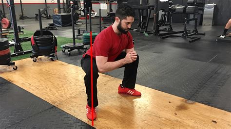 Squat Knee In Line With Toes 2 Barbell Rehab