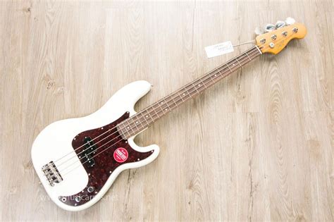 Squier Classic Vibe Precision Bass S Music Arms