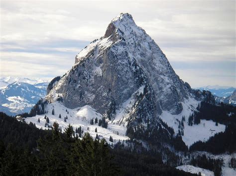 Grosser Mythen 1899m Photos Diagrams And Topos Summitpost