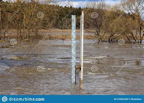 Measurement Of The Level Of Water Rise In The River During The Spring