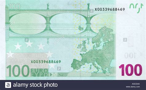 Mai) sollen verbraucher die ersten scheine erhalten. 100 Euro-Schein Rückseite Stockfoto, Bild: 1101129 - Alamy