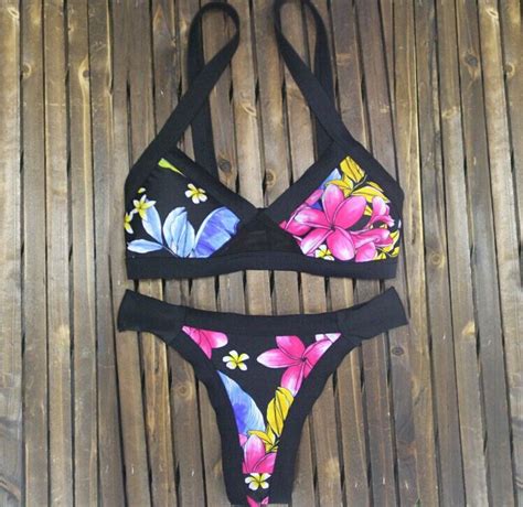 2016 Pin Up Black Floral Printed Swimwear Sports Swimsuit Women Push Up