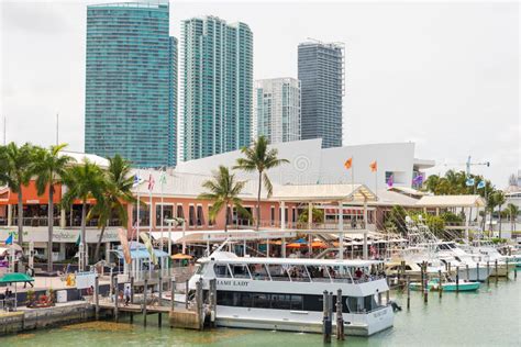 The Bayside Marketplace In Downtown Miami Editorial Stock Photo Image