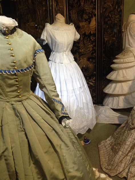 Pin De Fashion At The National Trust Em Southern Counties Costume