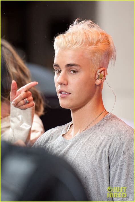 Justin Bieber Performs On Today Debuts Platinum Hair Watch Now
