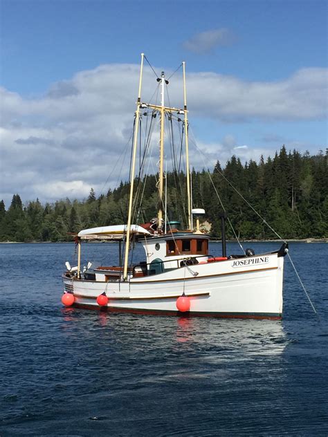 Josephine 1934 built Salmon Troller | Fishing boats, Fishing pontoon