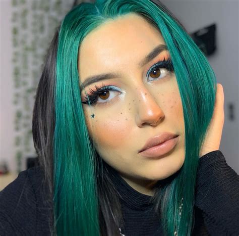 Izabella 💋 On Instagram “yes I Dyed My Hair And Did Egirl Makeup For A Tik Tok 🤷🏻‍♀️ Do I Regret