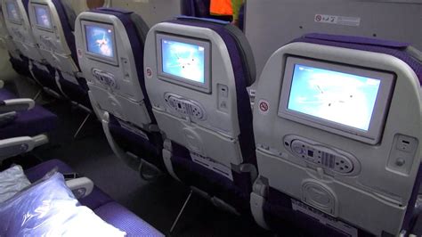 Boeing 787 Dreamliner Cabin Interior Seating Details Hd Youtube