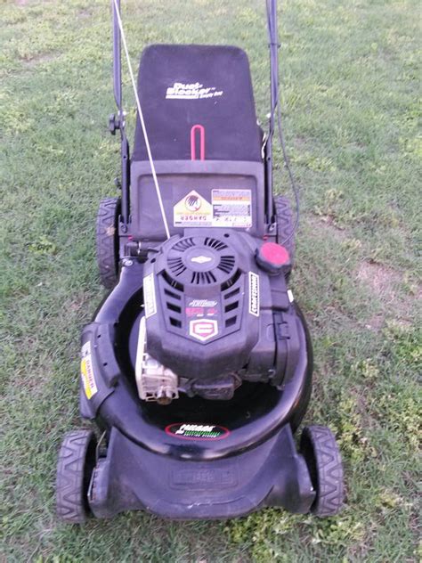 Very Strong Engine Craftsman 725 Horsepower Push Lawn Mower Works