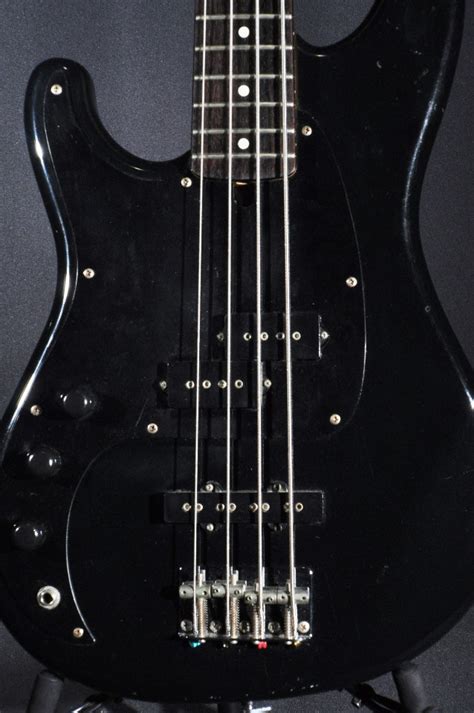 Ibanez Lefty Roadstar Ii Rb650 Black Bass Whardshell Case