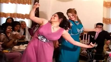 Afghan Home Dance 2020 Pashto Home Hot Dance 2020 رقص دختر افغانی در عروسی Youtube