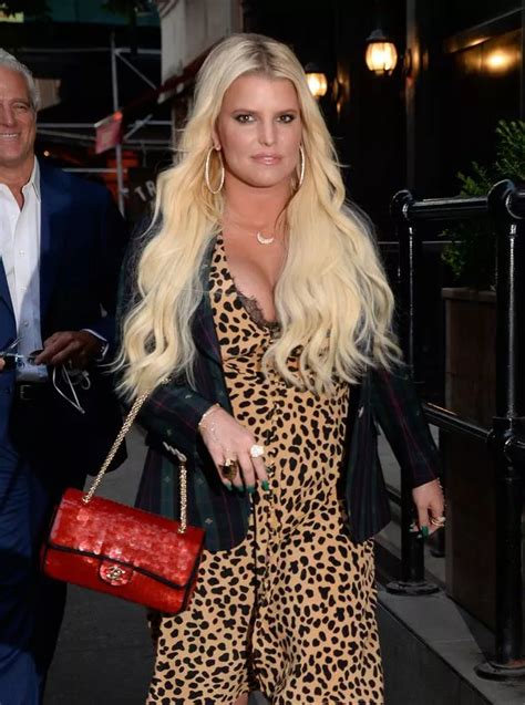 Jessica Simpson Shows Off Her Pound Weight Loss In Festive Snap