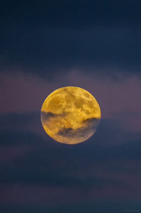 Biggest And Brightest Full Moon Of The Year 2014 Astrophotography By