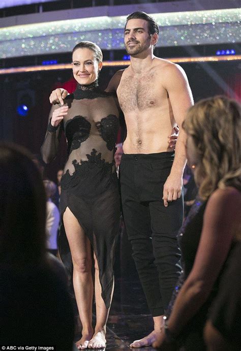 Deaf Model Nyle Dimarco Wows In Emotional Last Dwts Performance Nyle Dimarco Dwts Dancing