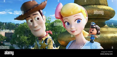 Toy Story 4 From Left Woody Voice Tom Hanks Bo Peep Voice Annie