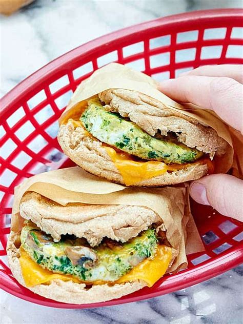 Allrecipes has more than 70 trusted breakfast sandwiches complete with ratings, reviews and cooking tips. Healthy Breakfast Sandwich - Make Ahead Option!