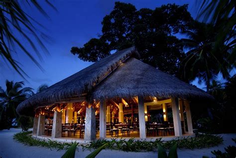 Hire The Beach Dusit Thani Maldives Prestigious Venues Maldives