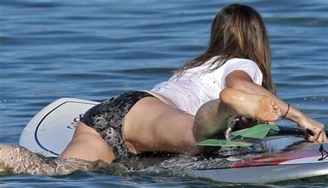 Olivia Wilde Vagina Lip Slip While Paddleboarding Hot Sex Picture