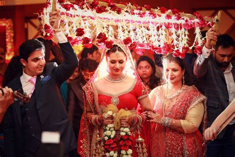 The Fairytale Wedding Of Divyanka Tripathi Celebrity Wedding