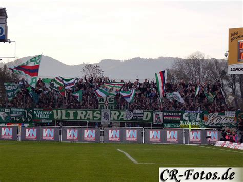 Scr altach hosts rapid wien in a bundesliga game, certain to entertain all football fans. SCR Altach - SK Rapid Wien 2:0 am 02.11.2014 | CR-Fotos.de