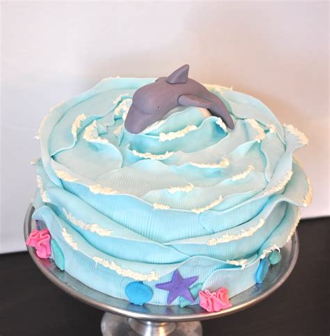 Devanys Designs Dolphin Cake