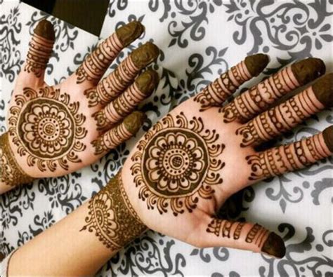 11 Palm Mehndi Designs From Simple To Stunning Mehndi Designs For
