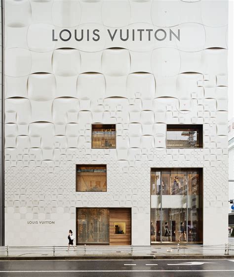 Jun Aokis Tokyo Louis Vuitton Store Features Patterned Façades