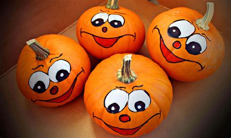10 Pumpkin Painting Ideas Scary Decoomo