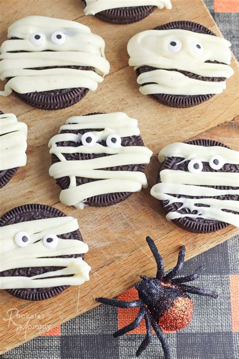 Halloween Mummy Oreo Cookies The Rockstar Mommy Recipe Fun