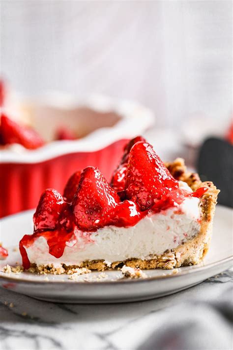 Strawberry Cream Pie