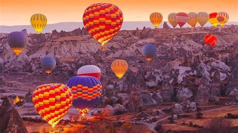hot air balloons boost tourism in turkey s cappadocia