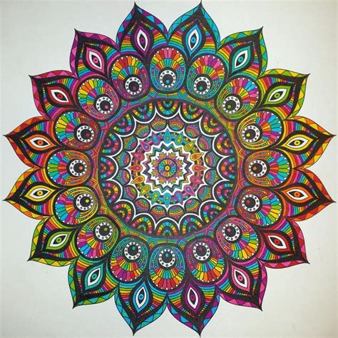 Pin By Junior Costa On Mandalas Dots Art Art Reference Neon Colors