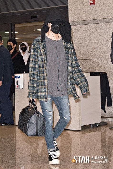 Bts Arrival At Incheon Airport From Fukuoka 161110 Fashion Jimin