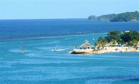 Best Islands To Visit As A Tourist Beautiful Jamaica Island Popcane