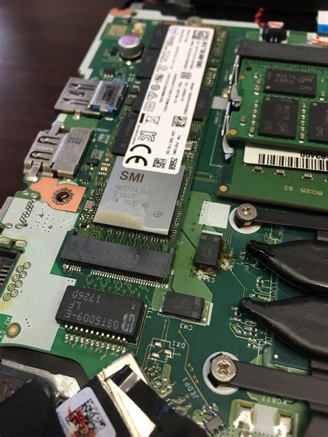 Any Idea On What Happened Acer Nitro 5 Heatsink Crack And Leaking