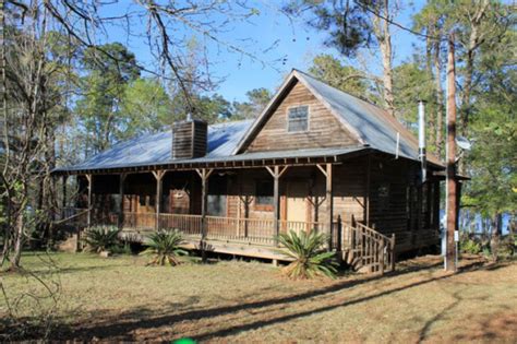 Sleeps 6, up to 8 max, 2 bed rooms 1 bath with full kitchen. SOLD!Waterfront Home In A Secluded Cove - Lake Sam Rayburn ...