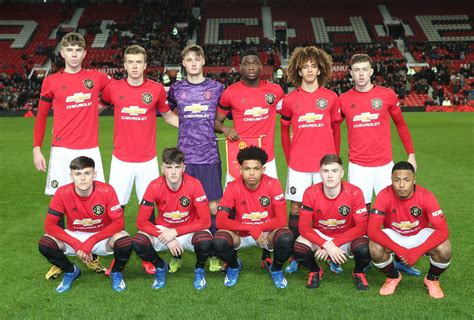 Man United Youth / Man United News On Twitter Manchester United Youth Manchester United Football 