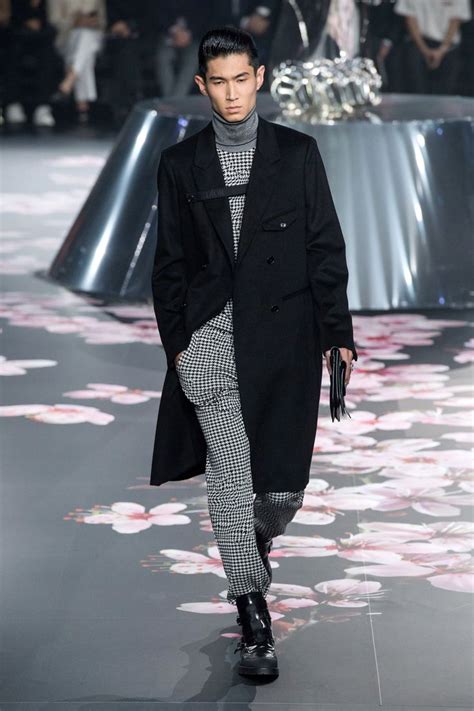 Dior Men Pre Fall 2019 Fashion Show Collection See The Complete Dior Men Pre Fall 2019