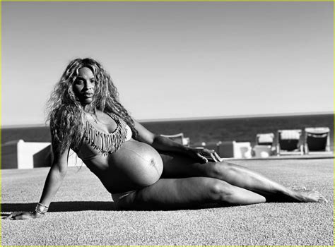 Pregnant Ciara Bares Baby Bump In A Bikini At Home Photo Bikini Ciara Pregnant