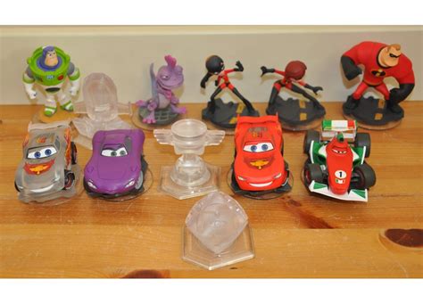 Disney Infinity Incredible Cars Buzz Lightyear Randall Crystal Cube