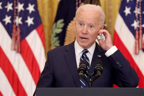 Biden Completely Forgets What Hes Talking About And Mumbles