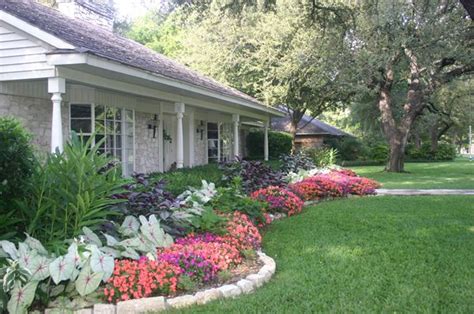 Texas Landscape Ranch House Landscaping Home Landscaping Landscape