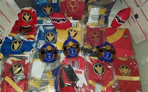 Power Rangers Costume Lot Of 15 Wild Force Delux Ninja Storm Red