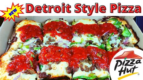 New Pizza Hut Detroit Style Pizza Supremo And Our 3 Toppings Were