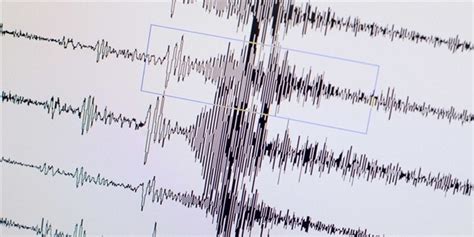 Bu depremin ardından saat muğla'nın ula i̇lçesi'nde saat 00.49'da meydana gelen 5.1 büyüklüğündeki depremin ardından bölge. Muğla'da deprem