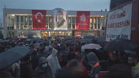Turkey Thousands Rally In Istanbul Against Mayor Imamoglu S Prison
