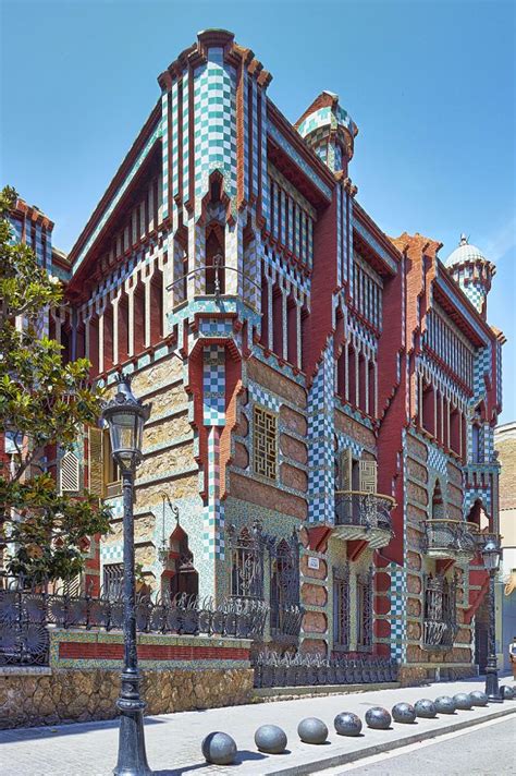 In santa coloma de cervelló, spain. Casa Vicens (Gaudi) Barcelona by Yaroslav Romanenko on 500px | Barcelona architecture, Gaudi ...