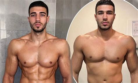 Tommy Fury Shows Off His Rippling Abs In Impressive Six Week Transformation Snaps
